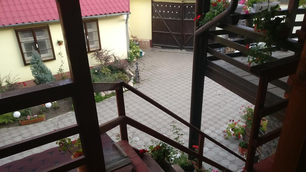Pensiunea Liana Nemsa Zewnętrze zdjęcie
